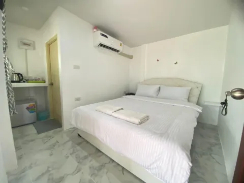 ห้องสแตนดาร์ด เตียงใหญ่ 1 เตียง