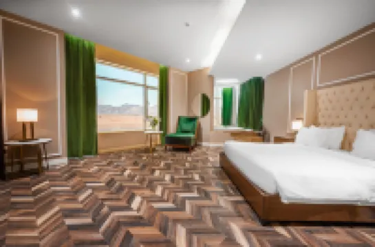 Sukani Royal Hotel, Hail