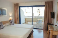 Hotel LIVVO Lago Taurito & Aquapark Hotels in Taurito