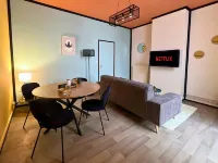 Le Pop'Apart- Terrasse Privative en Plein Coeur de Saint-Omer Hotels near Hotel Sandelin Museum