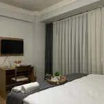 MOLA INN