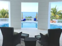 Ocean West Boutique Hotel - Beach