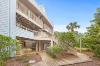 Hibiscus By the Sea - Stay for 5