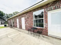 Perfect for Relaxation and Privacy - Spacious Tranquil Haven