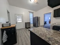 Spacious 6-bedroom house in Evansville