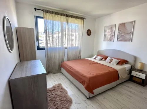 Bel Appartement Entier à 5mn de Metz Hotel di Ban-Saint-Martin