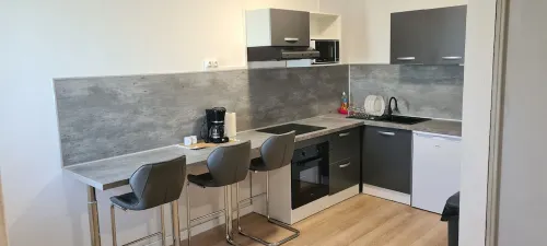 Fully furnished and air-conditioned apartment Hotels in Les Abymes