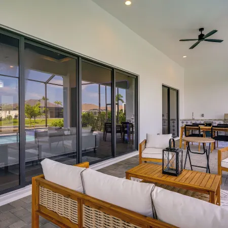 Pool & Outdoor Kitchen: Waterfront Cape Coral Home