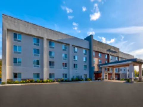 Hampton Inn Waterbury Hotels in Waterbury