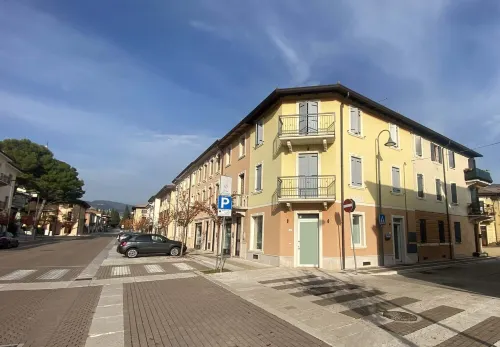 Entire and new apartment for VINITALY 2025 Hotels in Negrar di Valpolicella