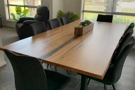 Casa Del Lago, Waterfront spacious living. Отели в г. Тейлем Бенд