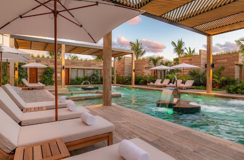 Hilton Cancun, an All-Inclusive Resort photo 2