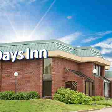 Days Inn by Wyndham Rolla Hotel Exterior
