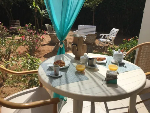 Residence wade the bohemian Hotels in Somone