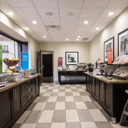 Hampton Inn by Hilton Elliot Lake, Ontario
