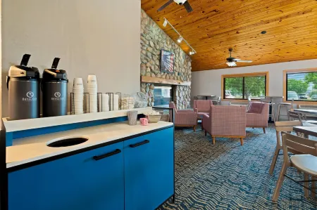 AmericInn by Wyndham Bismarck