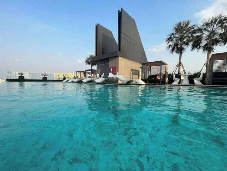 รูปภาพของHidaka Apartment Pattaya Walking Street Sea View Apt Millennium Building 13