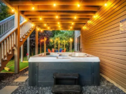 6BR Play Heaven! Movie Theater, Golf, Hot Tub Hotels in Massanutten