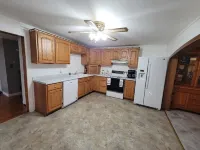 Charming 3-bedroom house in tranquil Oraville minutes from  Kinkaid Lake.