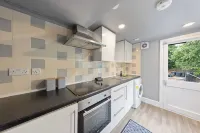 The Amazon 1-bedroom apartment in Town Hotel a Gravesend