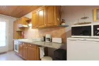 Gite for 3 to 5 people. Ideal for sightseeing from Honfleur to Pointe du Hoc Hotels in Biéville-Beuville