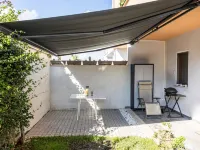 MRB| Real Estate • Maison Ludovica -  Modern Studio Apartment with Garden Hotels in Marino