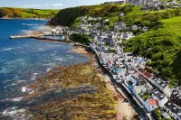 Nautical Nook, 16 Seatown, Gardenstown Hotels in Gardenstown