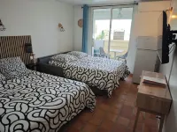 Studio California Tartane Hôtels à : 