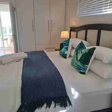 One-Bedroom Apartment - Sea Suite Rooms