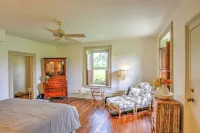 Historic Ottawa Lake House Deck, Barn and 96 Acres! - 3-Star