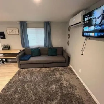 Brand New! Modern Guesthouse!