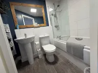 Stylish Marina Apartment with Stunning Views Hotels in Portishead