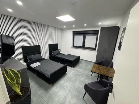 Modern Apartments Gelsenkirchen highway A42 and A2 vacation apartment Отели в г. Гельзенкирхен