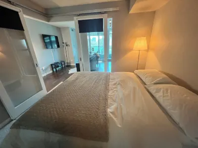 Cozy Downtown Toronto Suite 이스트 요크 / 해변 호텔