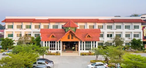 Silayok Grand Hotel