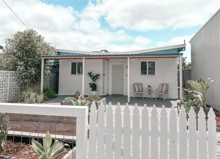 Kangaroo Island Coastal Cottage – Peaceful Stay Near Beach & Sights