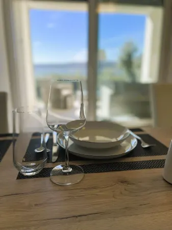 Willkommen in der Villa Dobri Dupin, Ihrem Perfekten Urlaubsdomizil am Strand! Отели в г. Posedarje