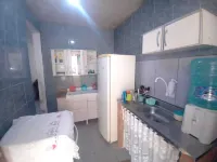 Cozy house with pool for holidays