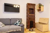 Rustic & cozy 5 bedroom Cabin - in the heart of Apuseni Mountains Hotels in Darlesti