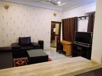 An attractive S+1 in a residence with swimming pool Hotels in 