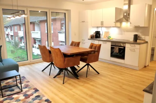 Wohnzim, Schlafzim, Badzim, Küche und Balkon, Smart TV Free Wifiparkingcoffee Hotels in Meppen