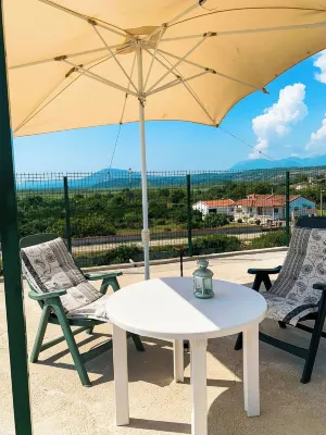 Idyllic getaway near Ulcinj with pool. Pet friendly! Hotels in 