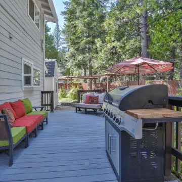 Country Style Mountain Home - View of Lake Forebay