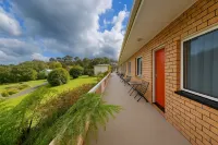 Bayview Motor Inn Hotels in Eden