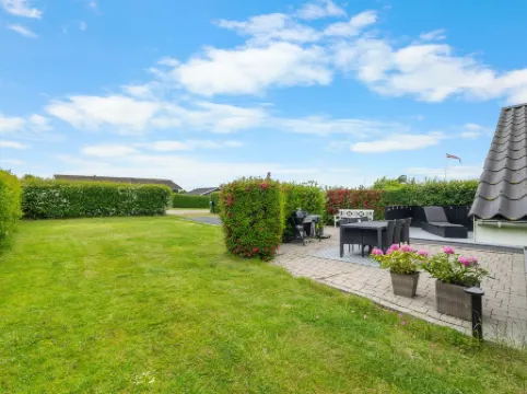 "Maaria" - 400m from the sea