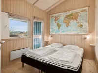 "Ilsi" - 275m from the sea Hotel dekat Naesbystrand