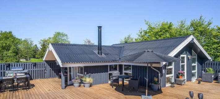 "Bryti" - 500m from the Sea Hotels in Hals