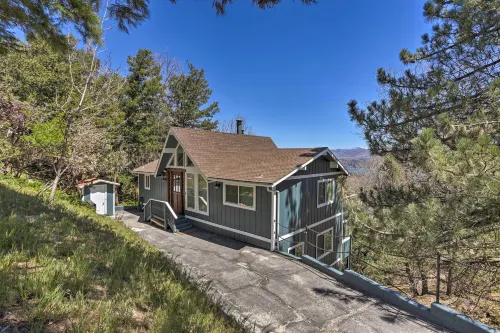 Stunning Lake Arrowhead Cabin w/ Lake Views! - Pet friendly