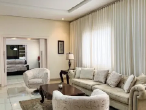 維森特·瓦茲住宅 帕圖斯-迪米納斯酒店