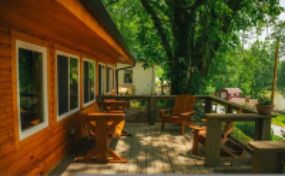 Lakefront Hilltop Cabin Hot tub Firepit